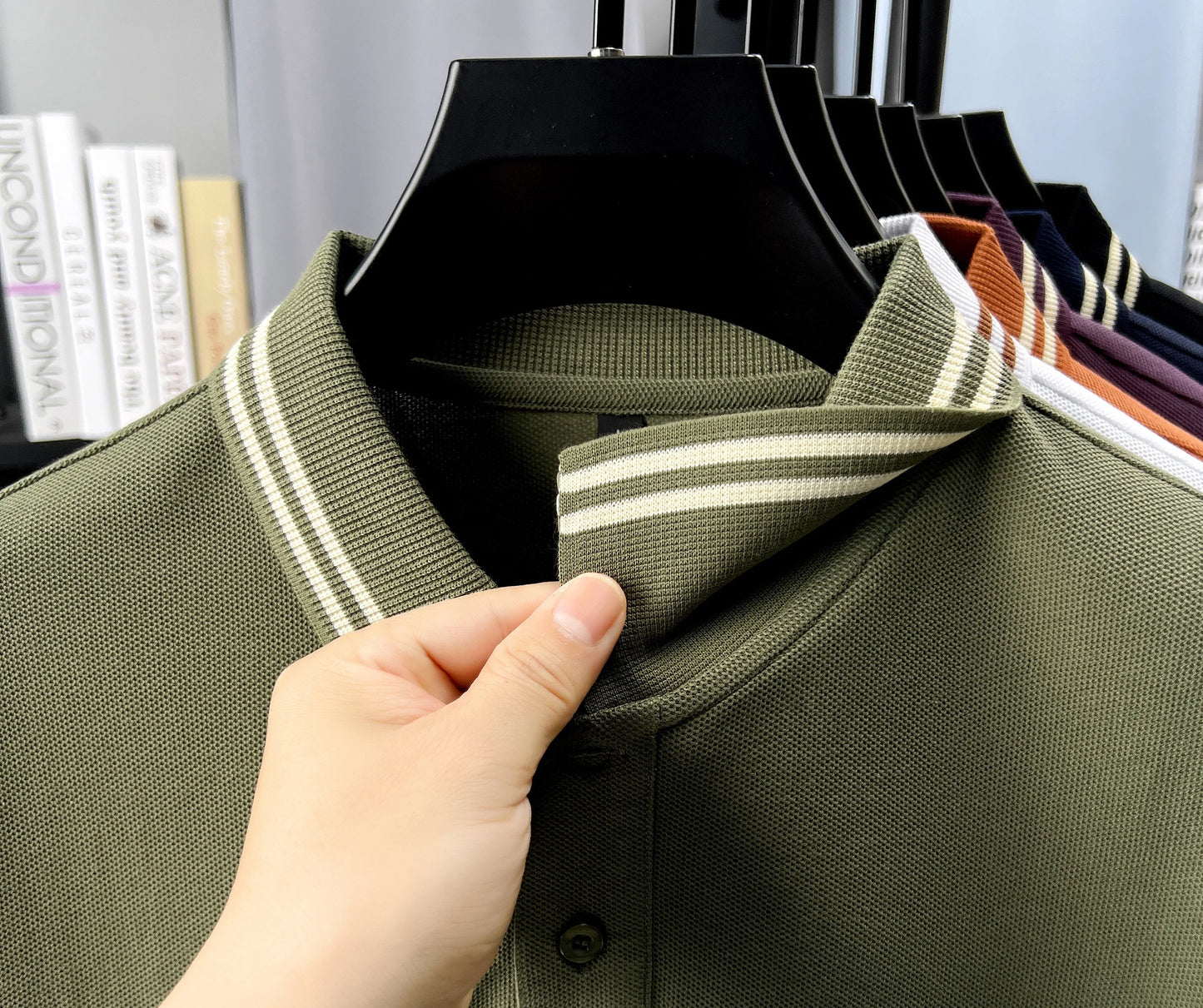 Men's short sleeved polo shirt